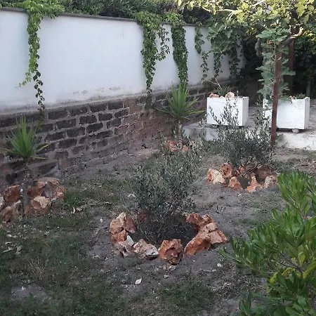 Dioscuri Townhouse Отель типа 