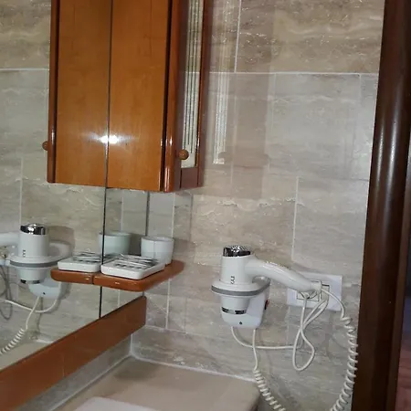Dioscuri Townhouse Fiumicino