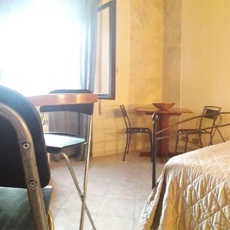 Dioscuri Townhouse Fiumicino
